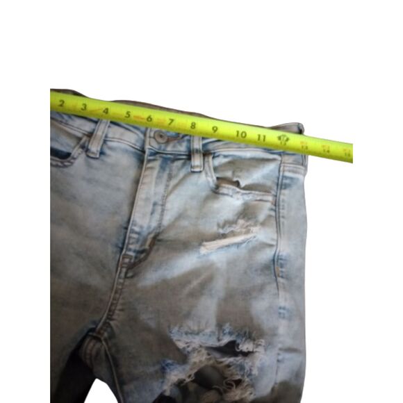 American Eagle Women's Size 2 Destroyed Blue Jean - Picture 3 of 9